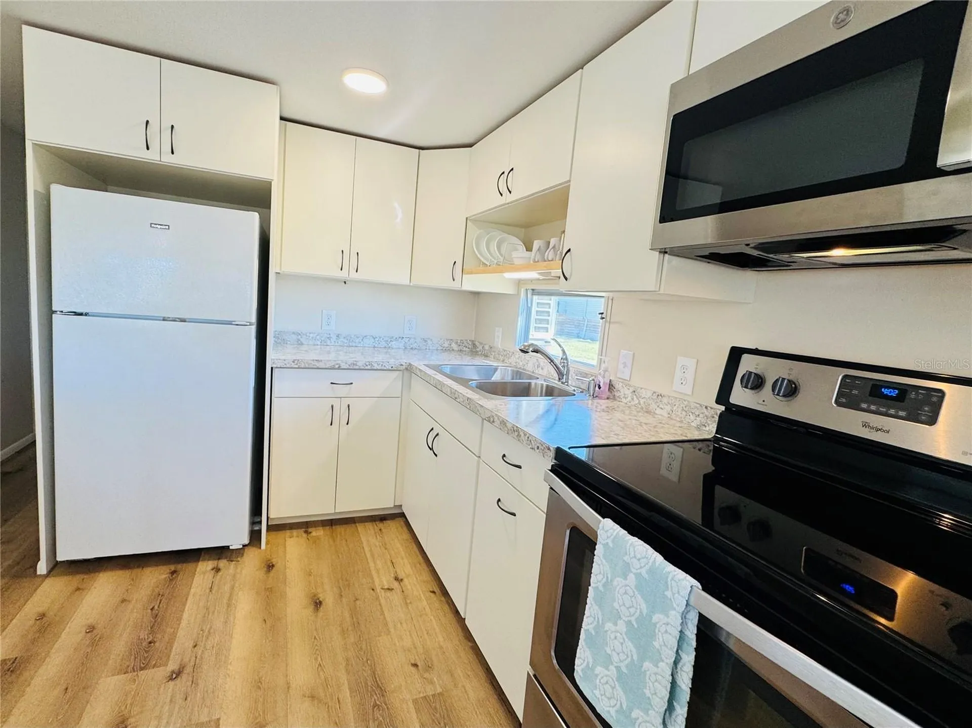 8 6th Street Bradenton FL 34210