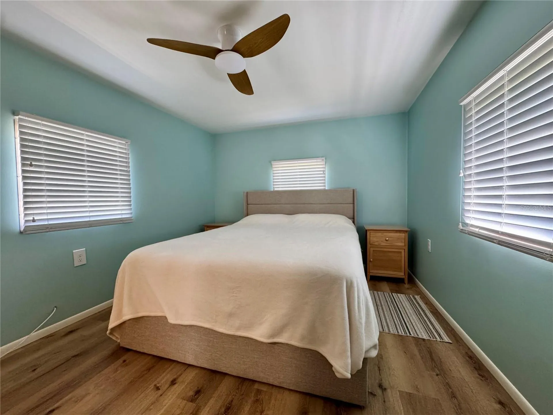 8 6th Street Bradenton FL 34210