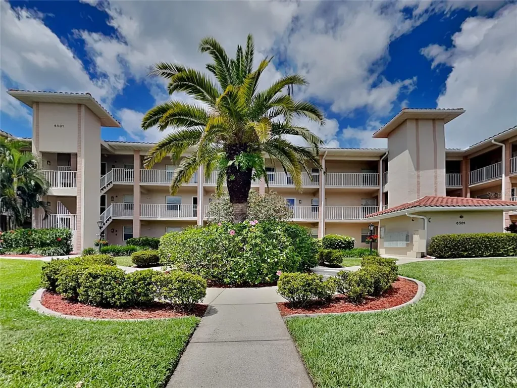 6501 Stone River Road Bradenton FL 34203