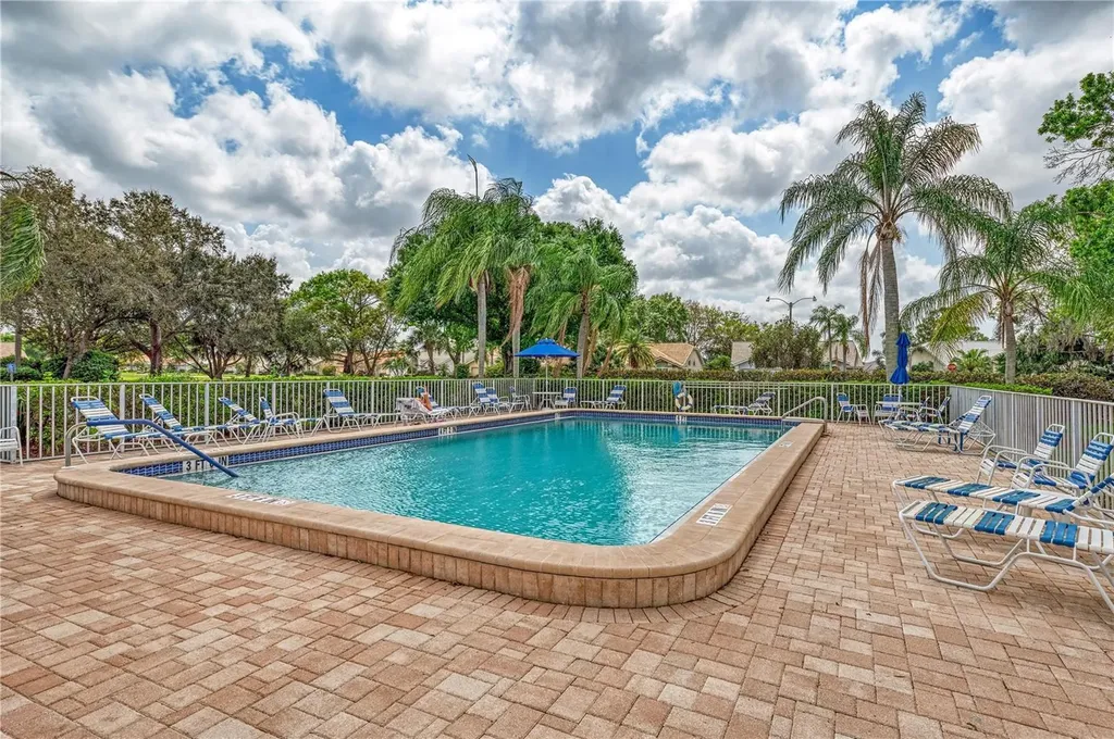 6501 Stone River Road Bradenton FL 34203