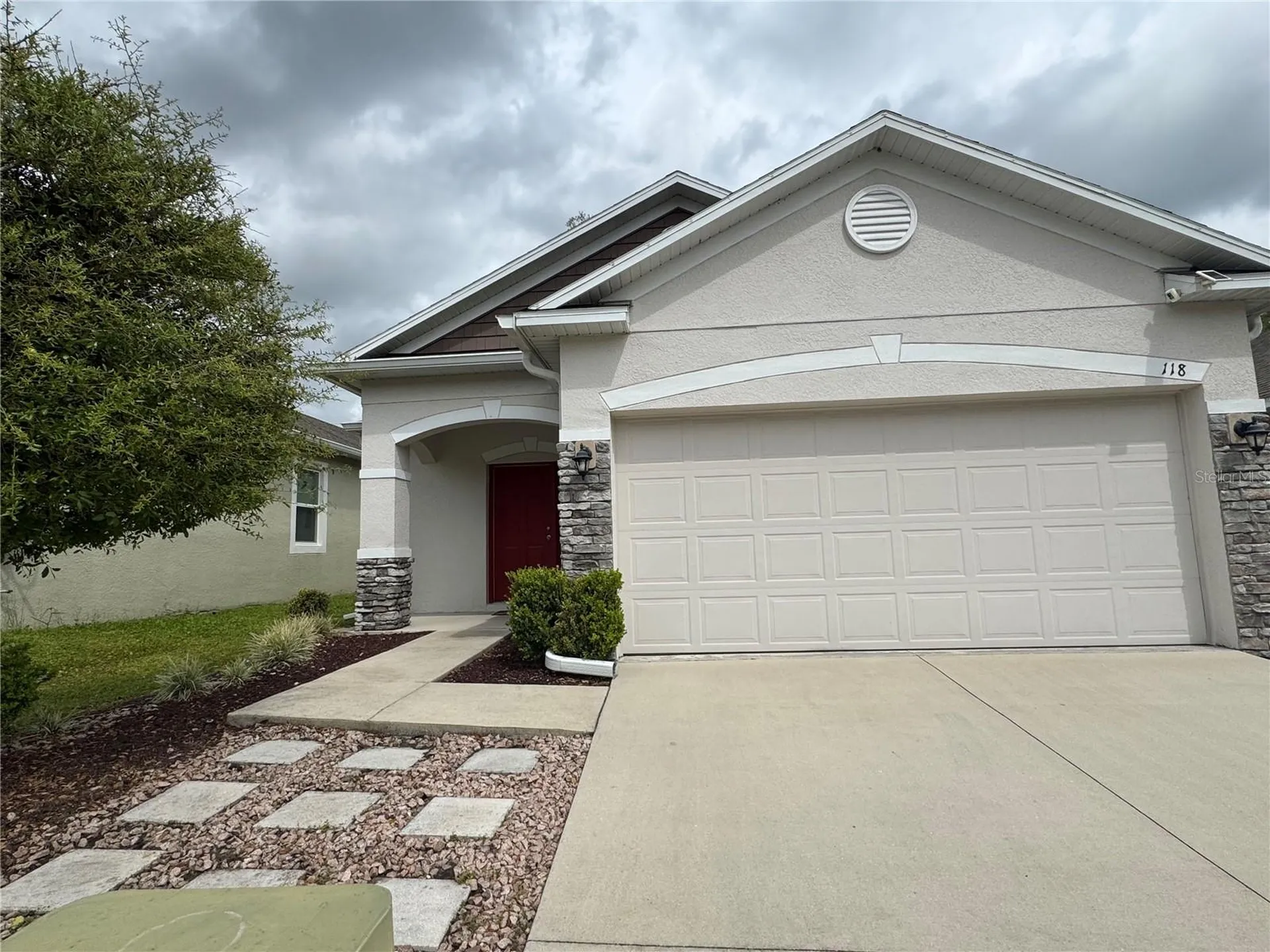 118 Hurst Court Deland FL 32724
