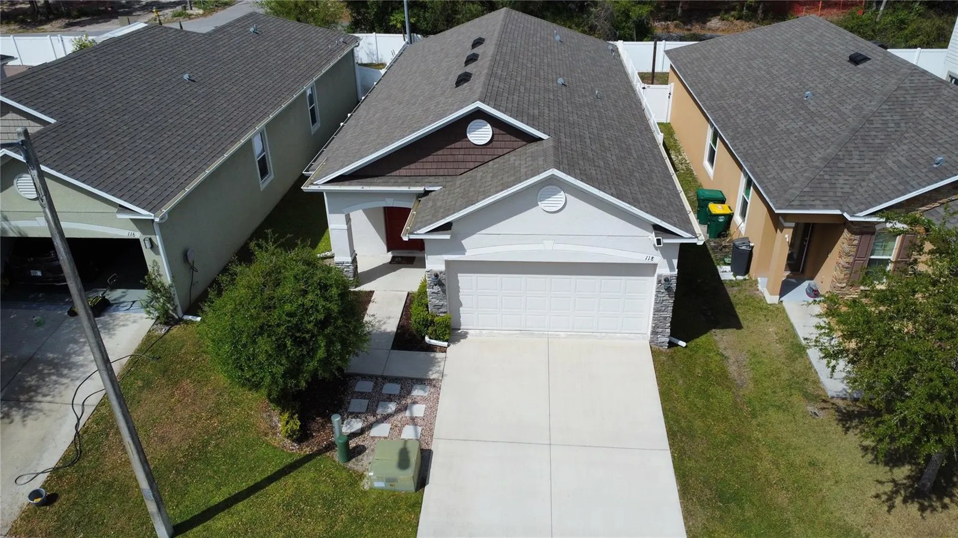 118 Hurst Court Deland FL 32724
