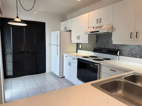 1288 Spoonbill Landings Circle Bradenton FL 34209