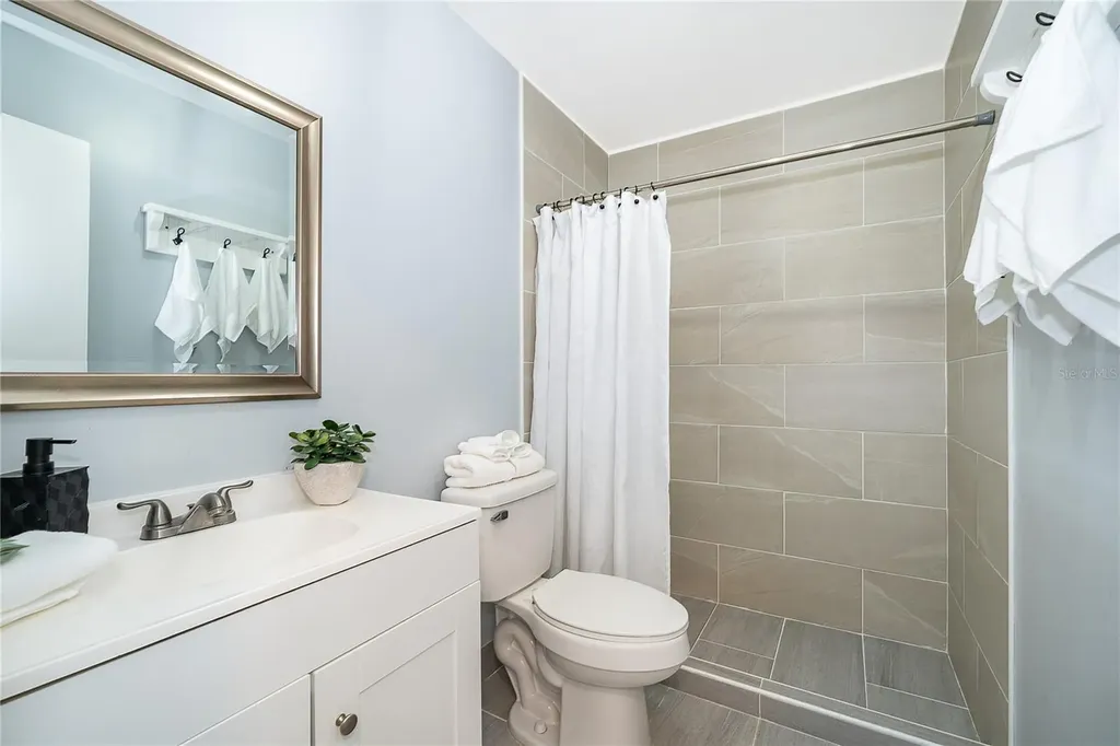 12141 Caper Street Orlando FL 32837