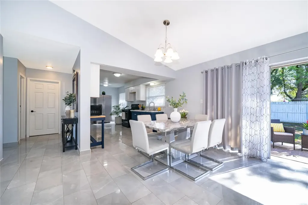 12141 Caper Street Orlando FL 32837