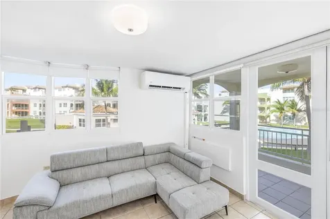H202 Haudimar Condominium Isabela PR 00662