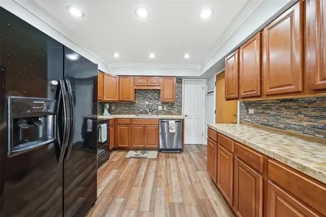 923 Park Drive Tavares FL 32778