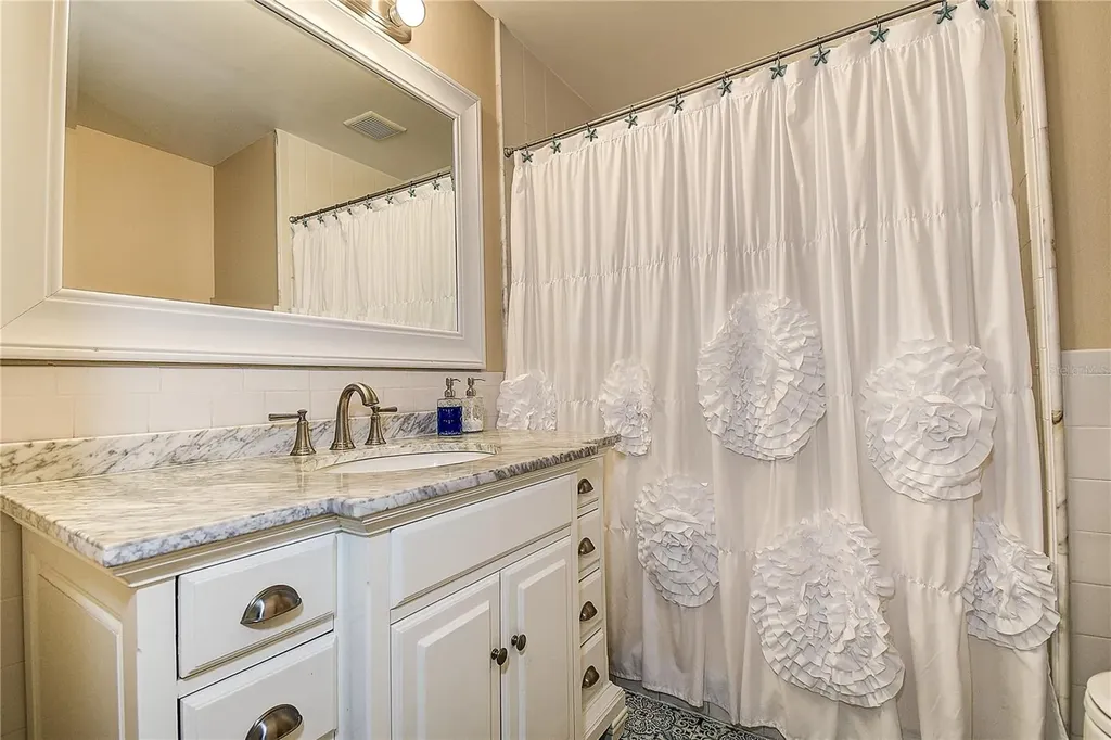 641 Cork Street Largo FL 33770