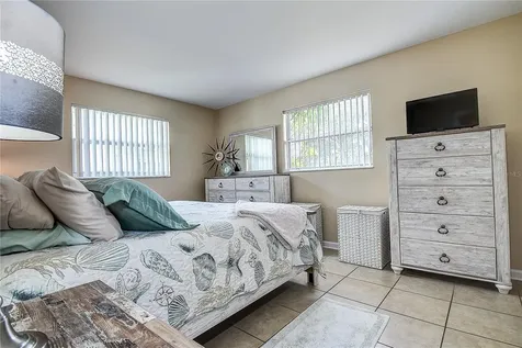 641 Cork Street Largo FL 33770