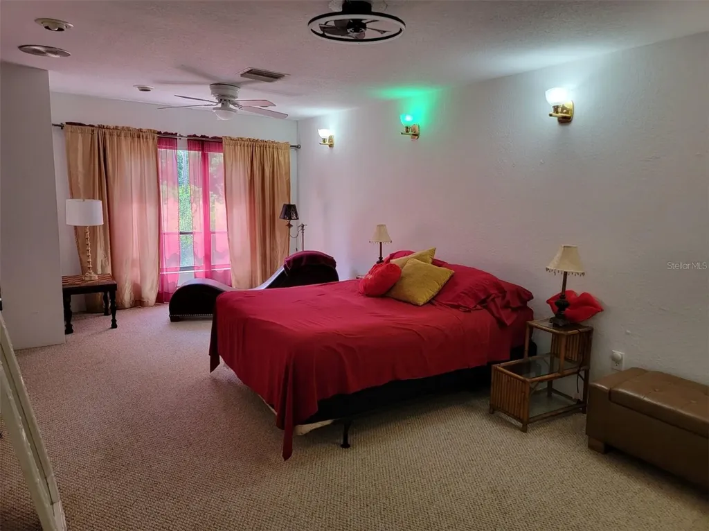 1761 Cupecoy Circle Lutz FL 33558
