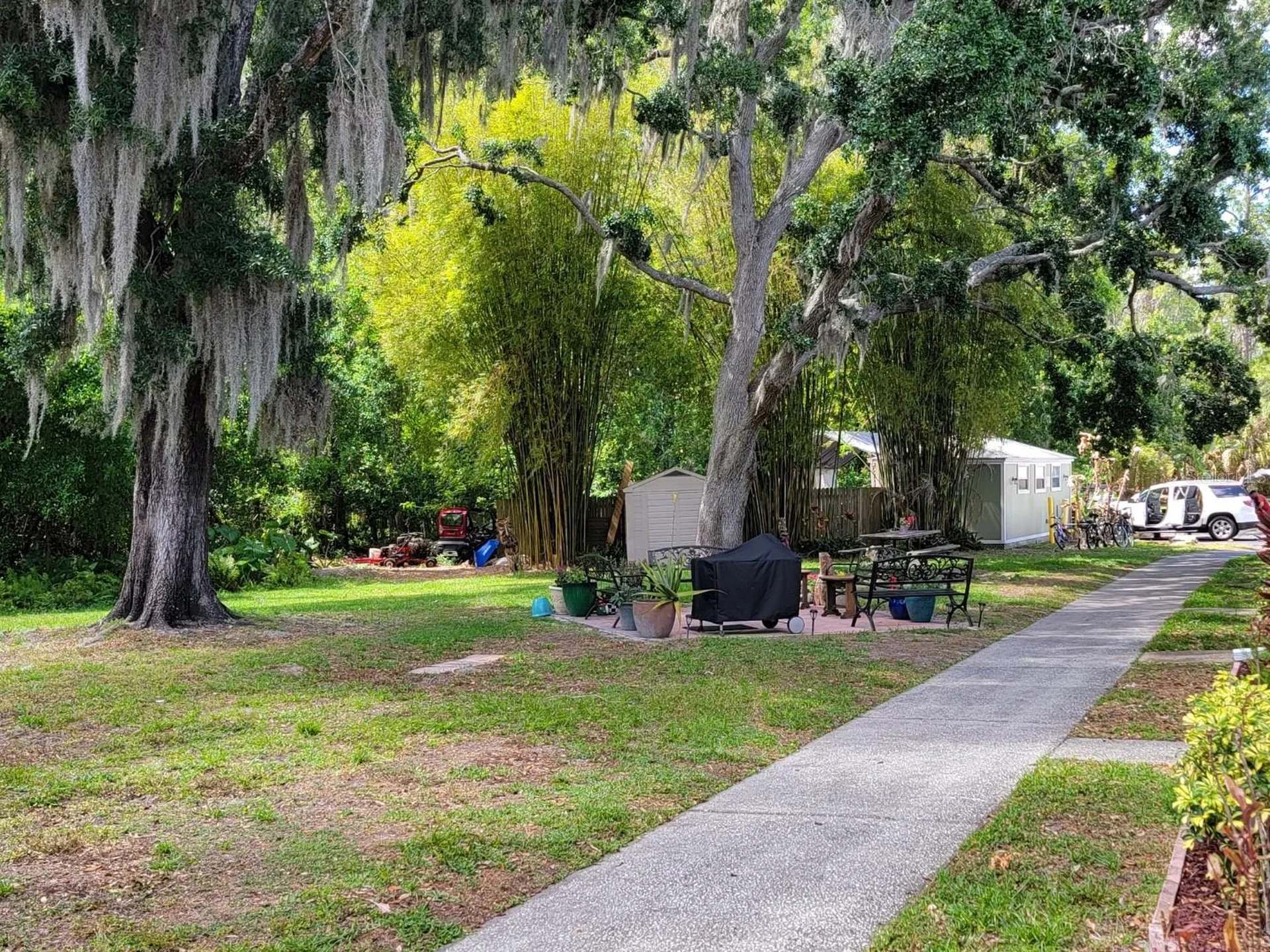 1761 Cupecoy Circle Lutz FL 33558
