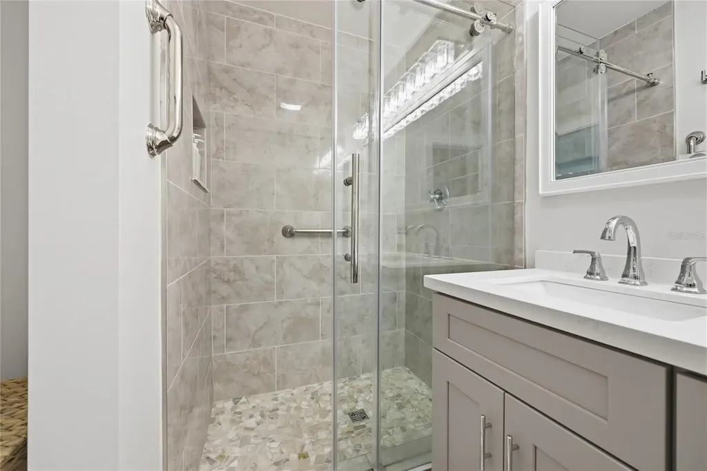 2230 NW 20th Court Gainesville FL 32605