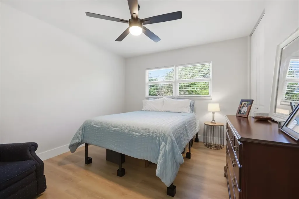 2230 NW 20th Court Gainesville FL 32605