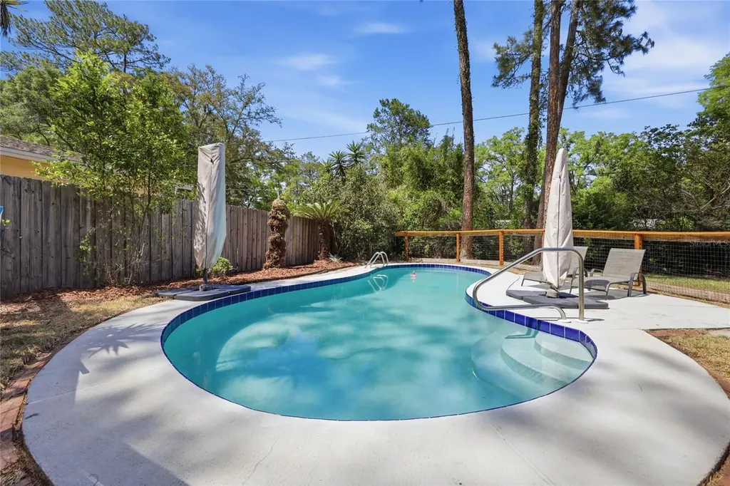 2230 NW 20th Court Gainesville FL 32605