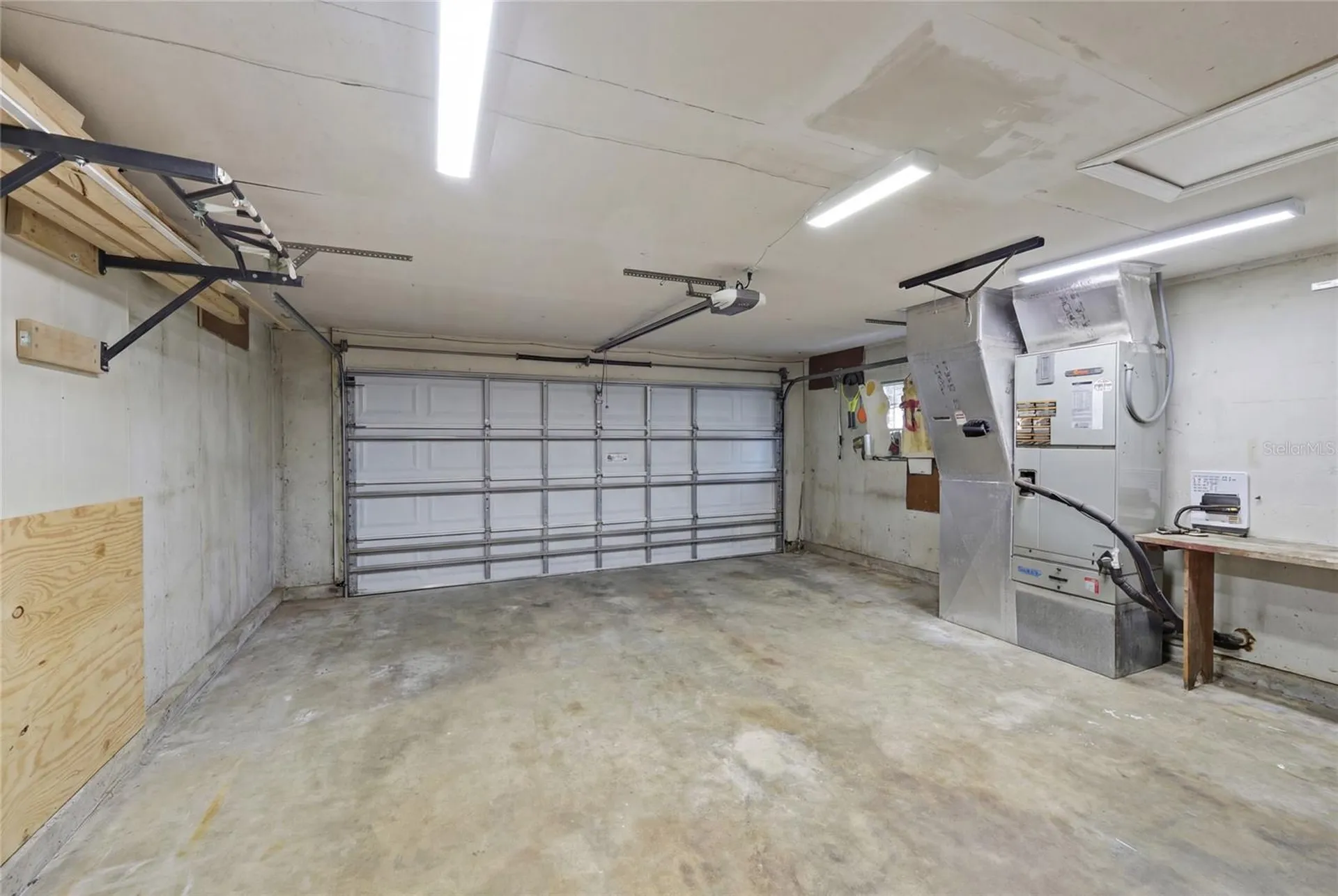 2230 NW 20th Court Gainesville FL 32605