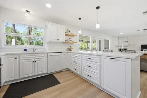 2230 NW 20th Court Gainesville FL 32605