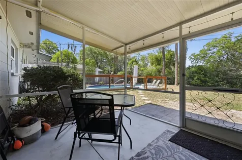 2230 NW 20th Court Gainesville FL 32605