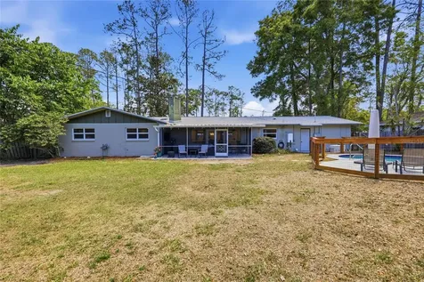 2230 NW 20th Court Gainesville FL 32605