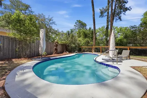 2230 NW 20th Court Gainesville FL 32605