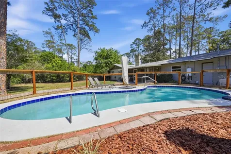 2230 NW 20th Court Gainesville FL 32605