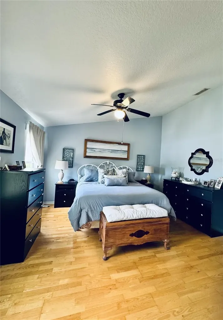 1116 Sunset Point Road Clearwater FL 33755