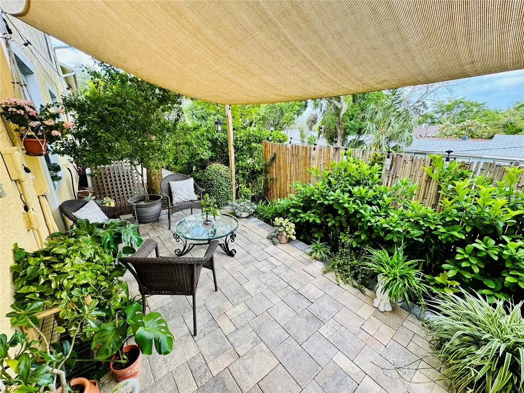 1116 Sunset Point Road Clearwater FL 33755