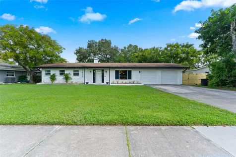 1830 Lakeview Road Clearwater FL 33764