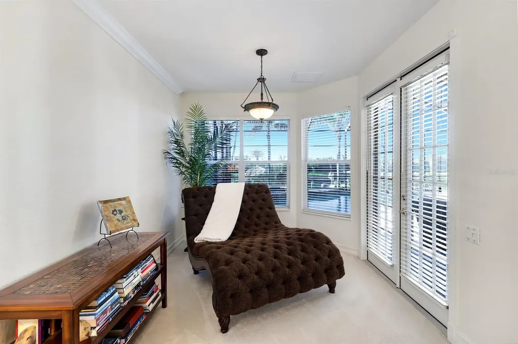 2022 El Dorado Parkway W Cape Coral FL 33914
