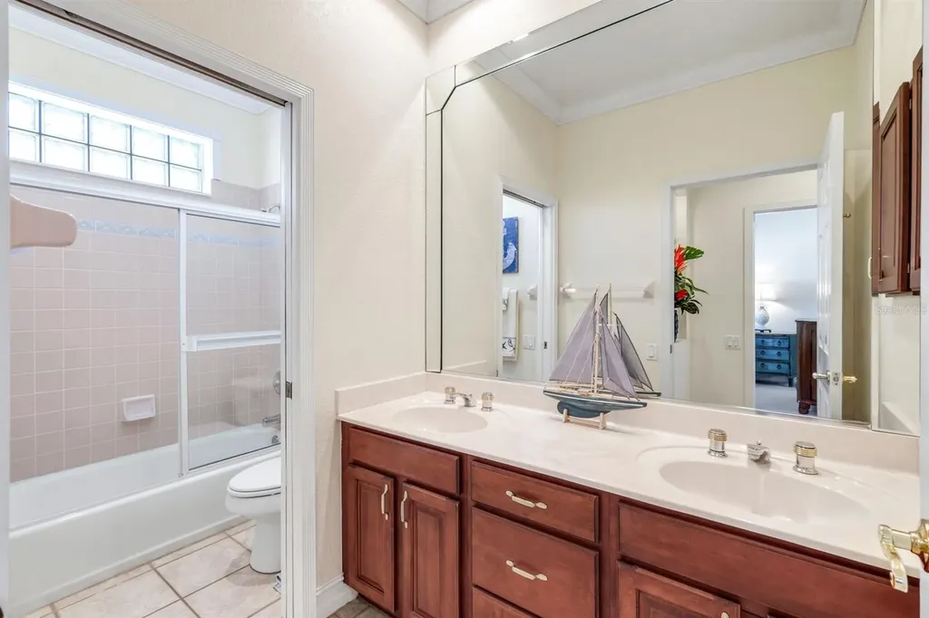 2022 El Dorado Parkway W Cape Coral FL 33914