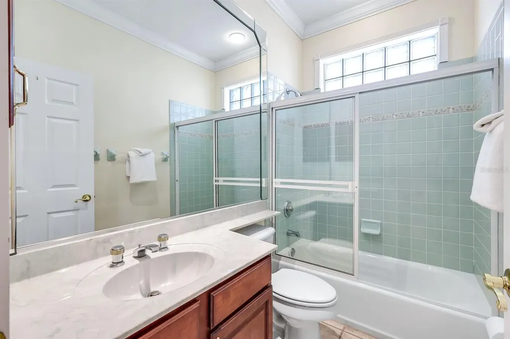 2022 El Dorado Parkway W Cape Coral FL 33914
