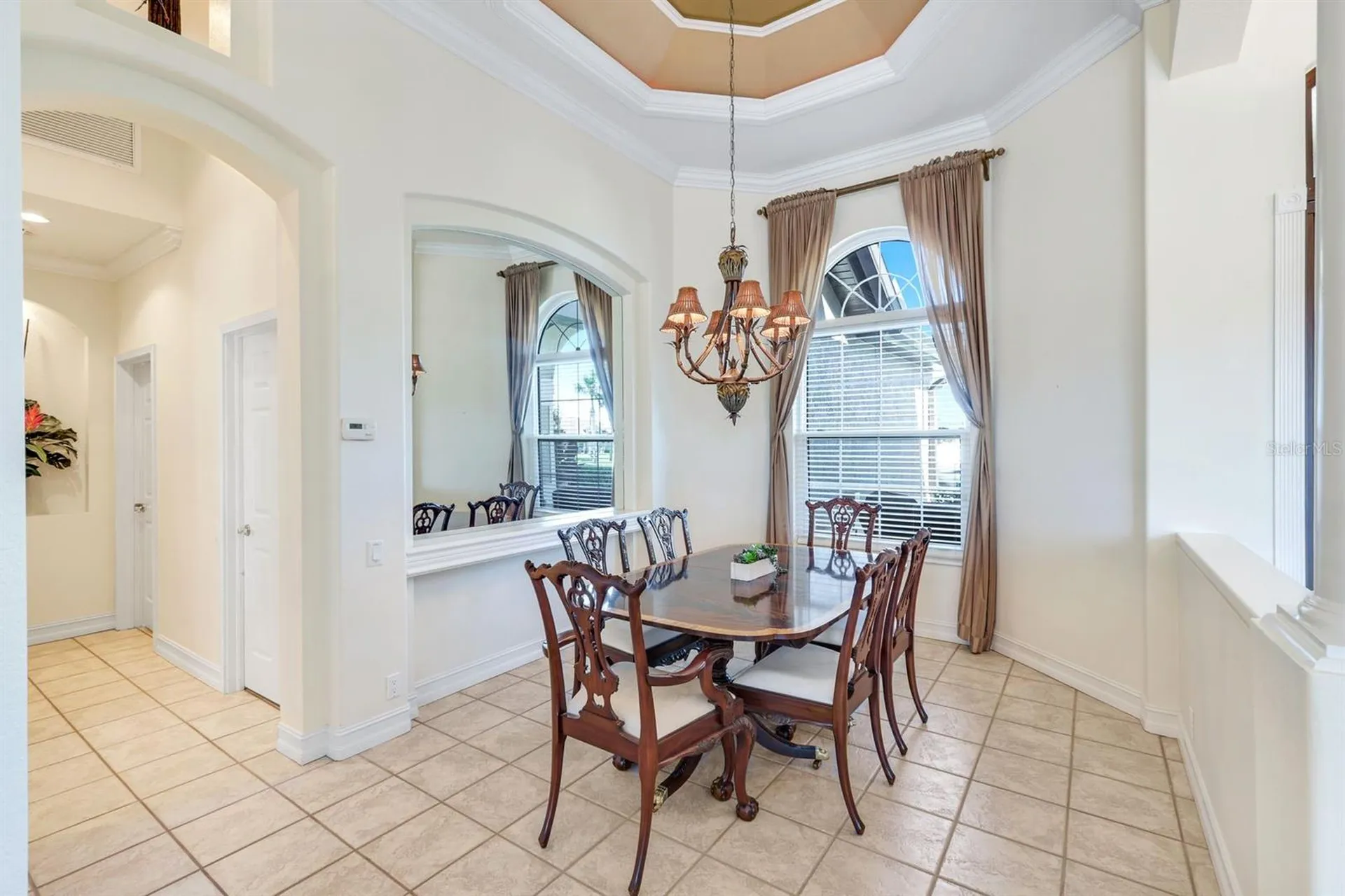 2022 El Dorado Parkway W Cape Coral FL 33914