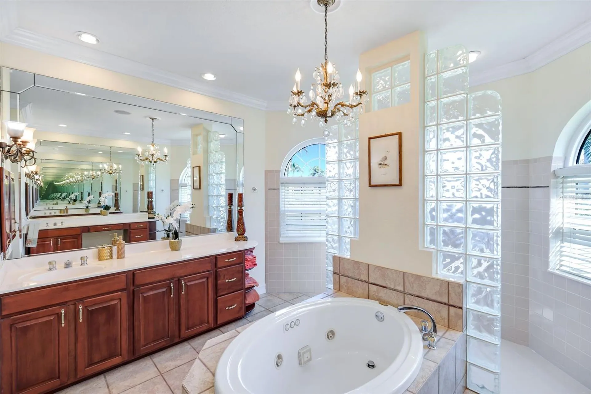 2022 El Dorado Parkway W Cape Coral FL 33914