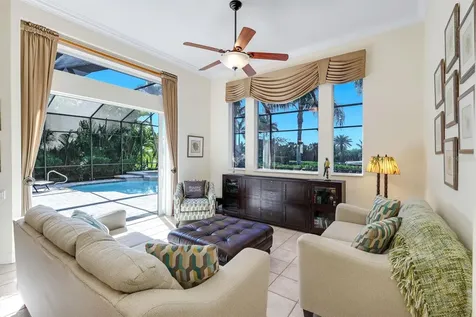 2022 El Dorado Parkway W Cape Coral FL 33914