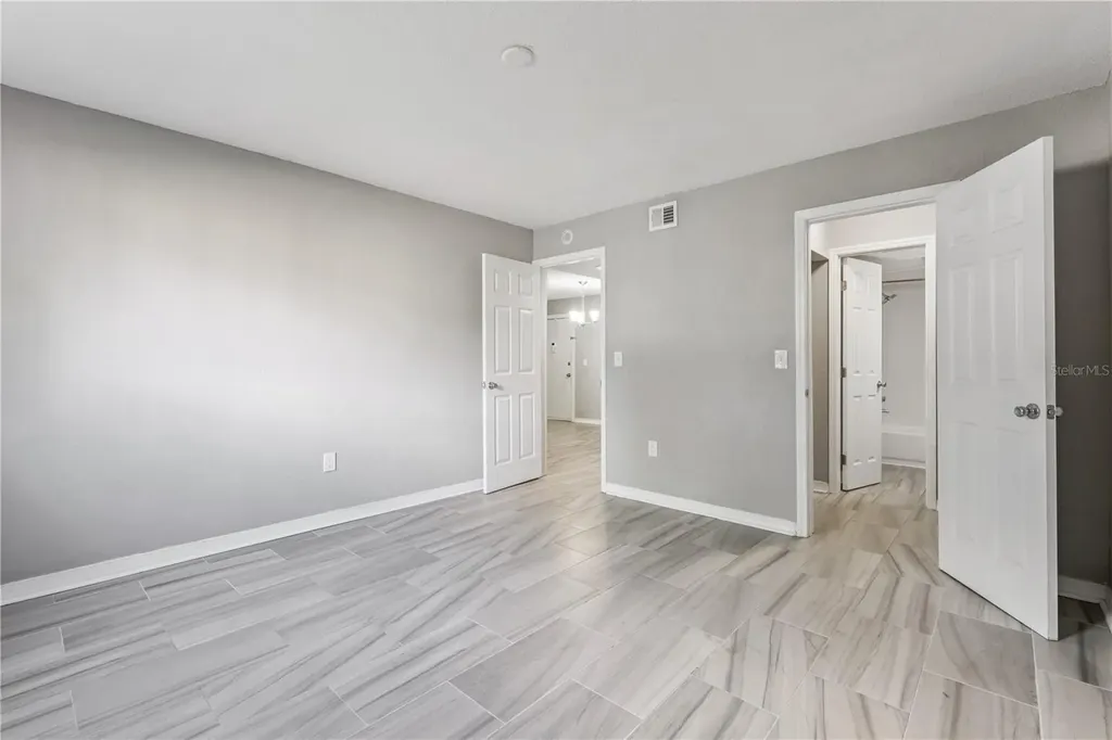 950 Lake Destiny Road Altamonte Springs FL 32714