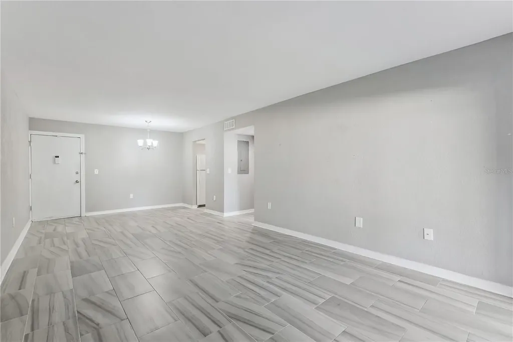950 Lake Destiny Road Altamonte Springs FL 32714