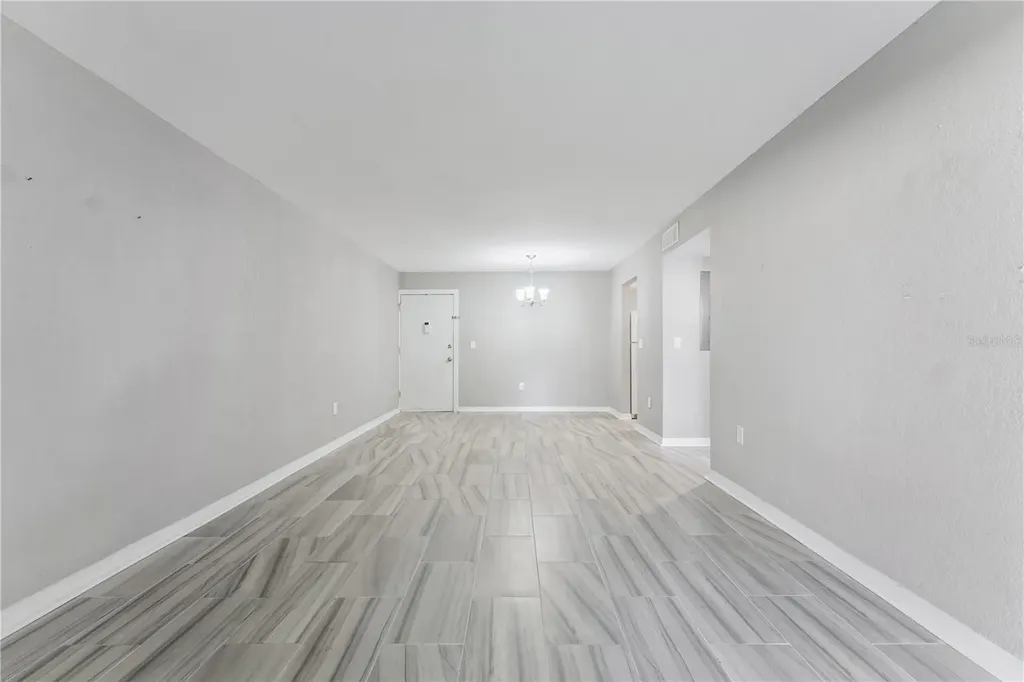 950 Lake Destiny Road Altamonte Springs FL 32714