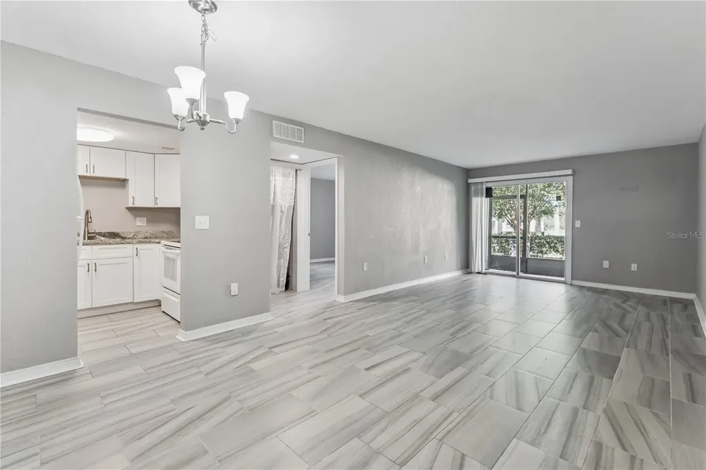 950 Lake Destiny Road Altamonte Springs FL 32714