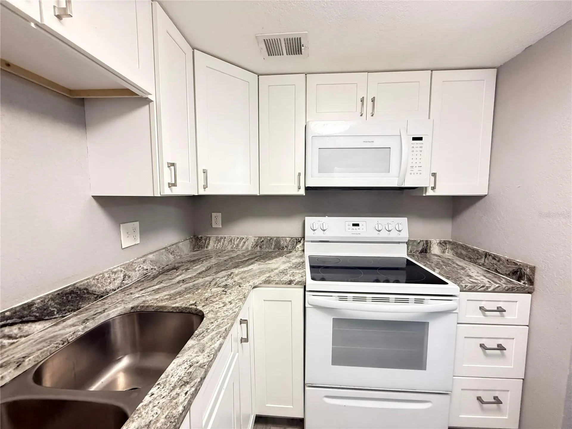 950 Lake Destiny Road Altamonte Springs FL 32714