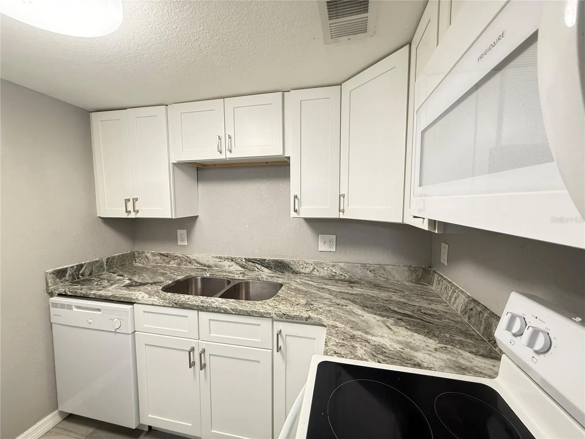 950 Lake Destiny Road Altamonte Springs FL 32714