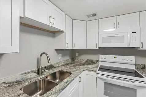 950 Lake Destiny Road Altamonte Springs FL 32714