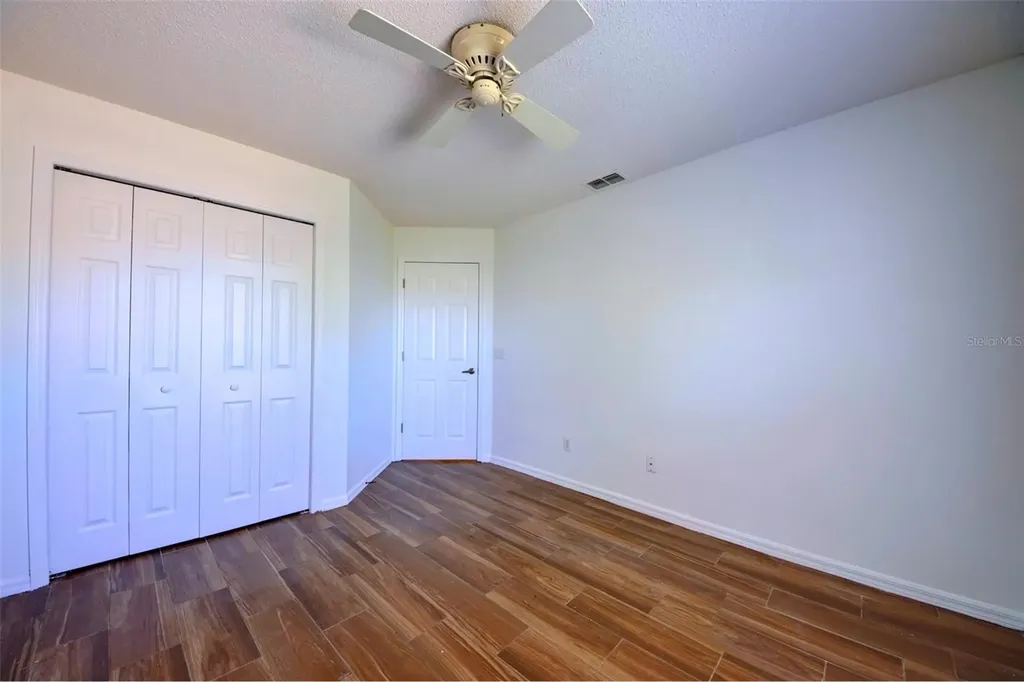 635 Rochester Loop Davenport FL 33897