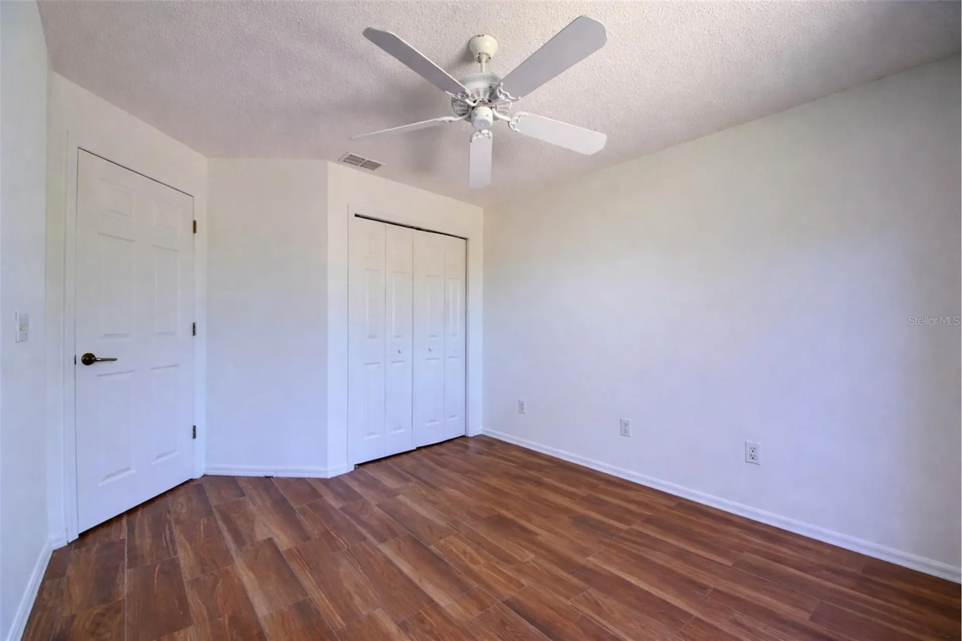 635 Rochester Loop Davenport FL 33897