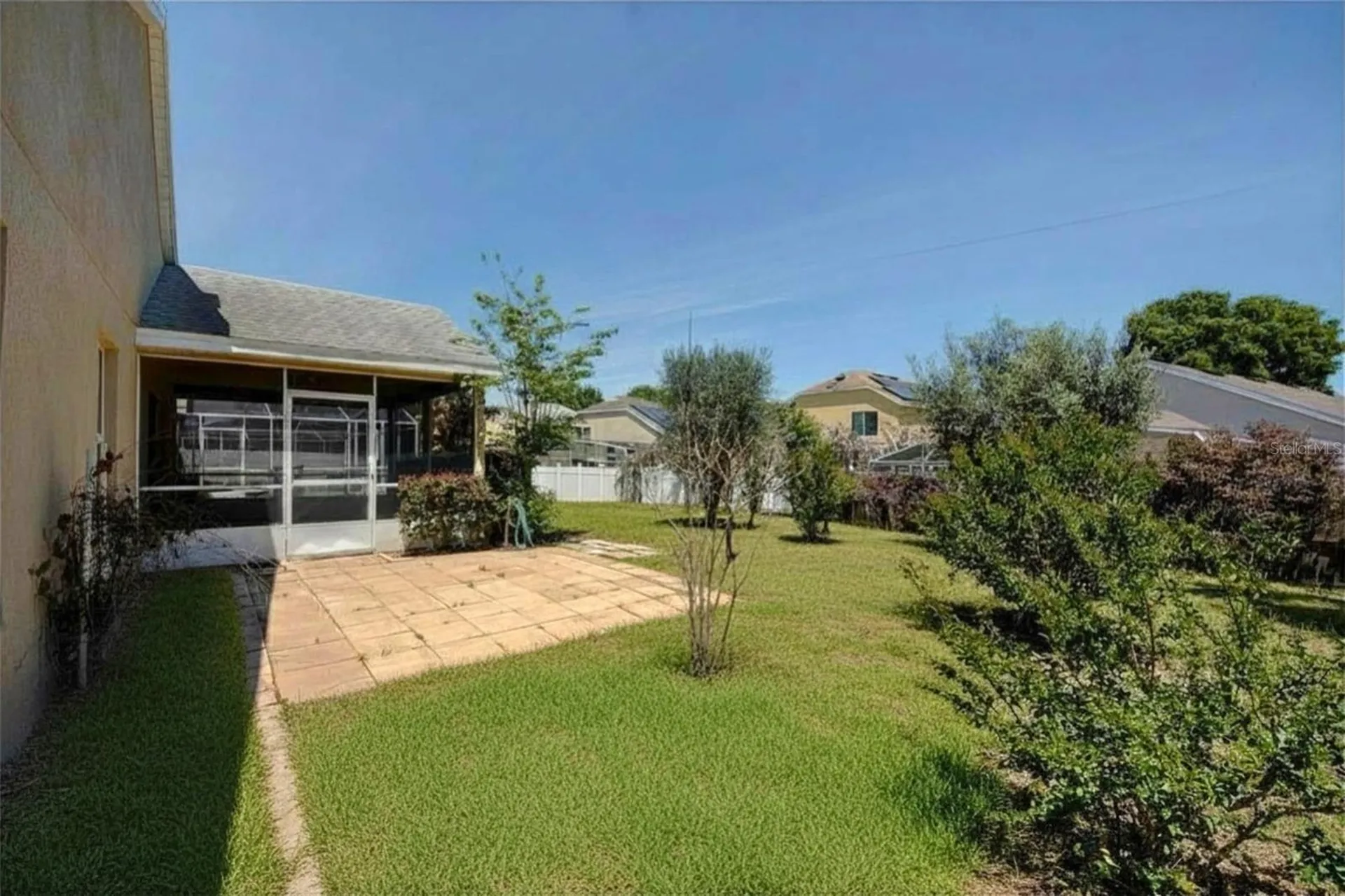 635 Rochester Loop Davenport FL 33897