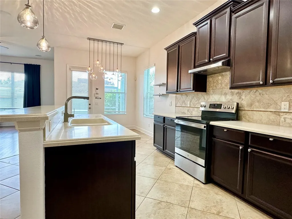 6157 Castleton Hollow Road Riverview FL 33578