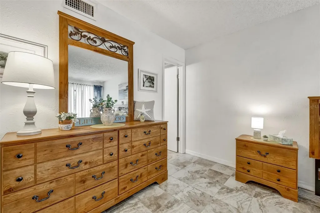 704 Haven Place Tarpon Springs FL 34689