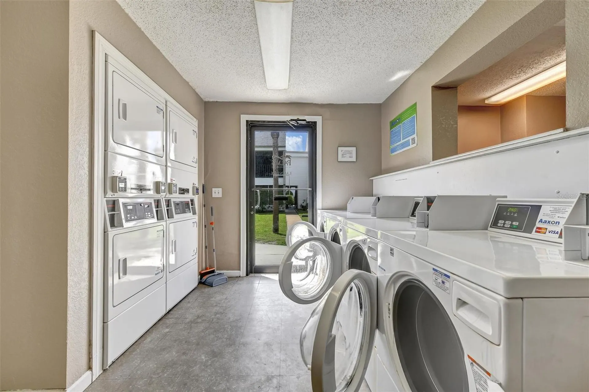 704 Haven Place Tarpon Springs FL 34689