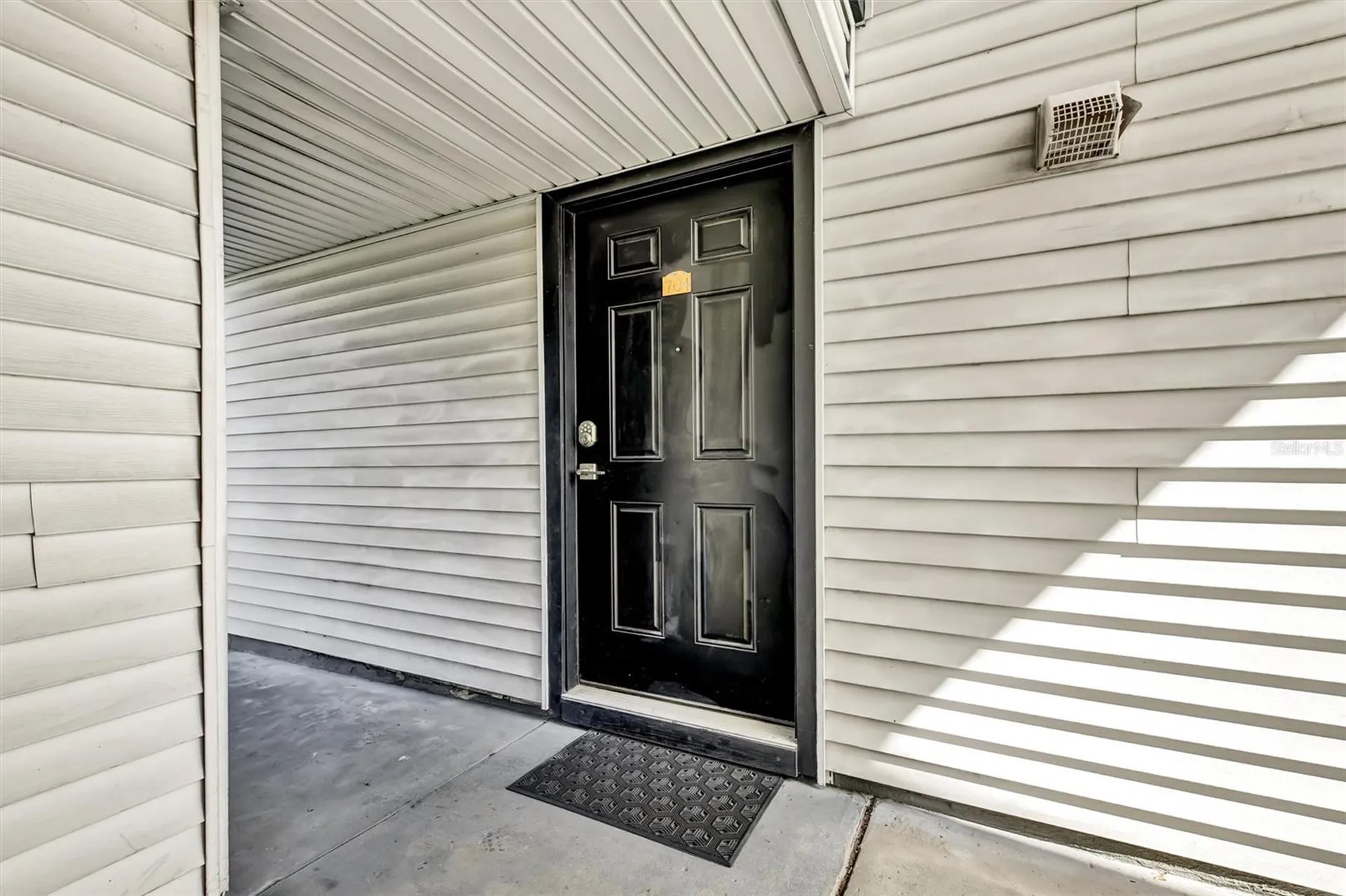 704 Haven Place Tarpon Springs FL 34689