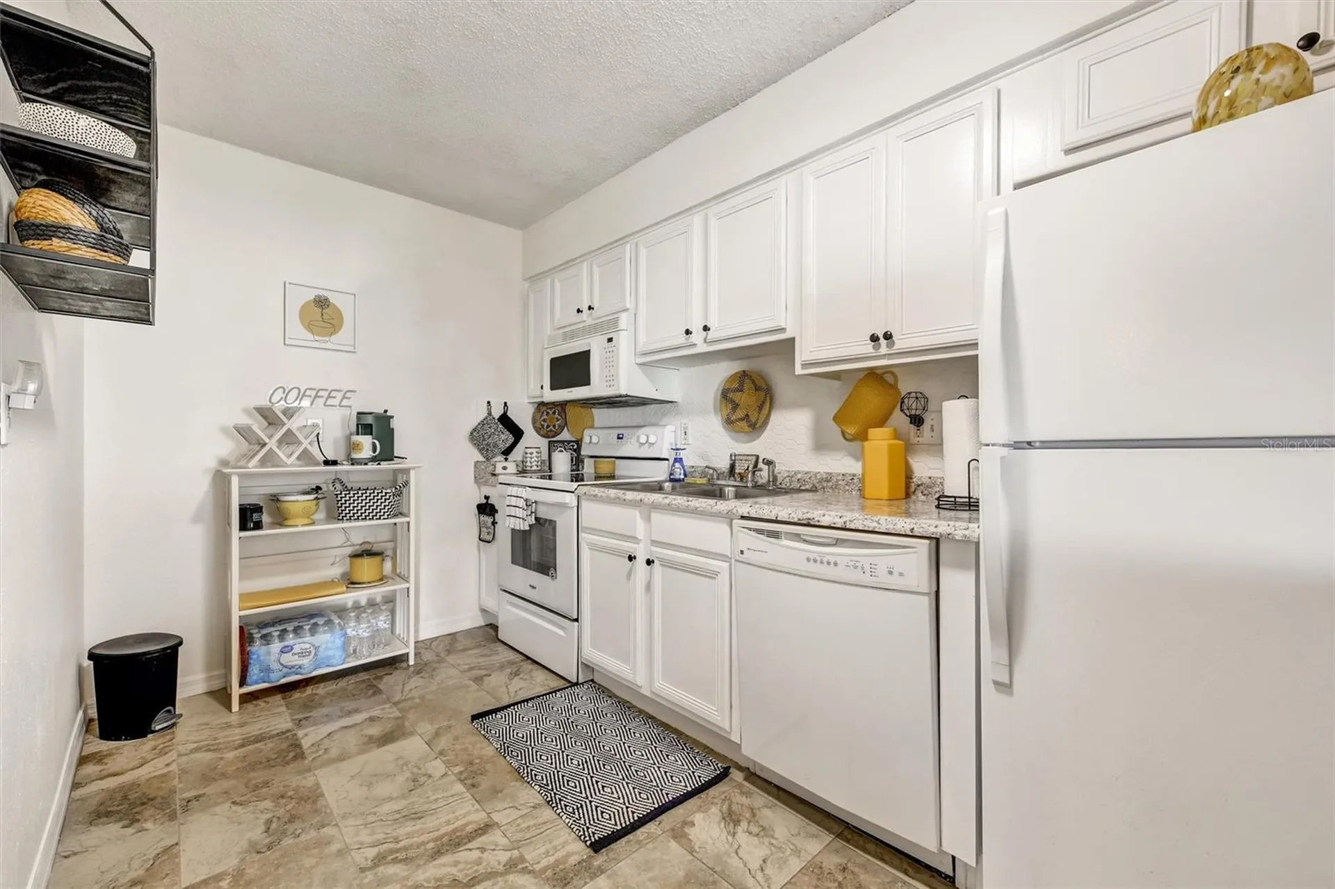 704 Haven Place Tarpon Springs FL 34689