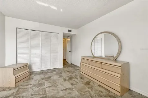 704 Haven Place Tarpon Springs FL 34689