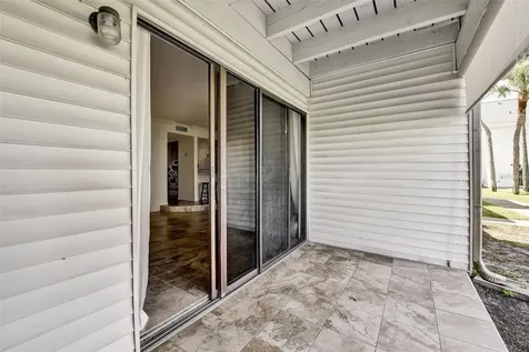 704 Haven Place Tarpon Springs FL 34689